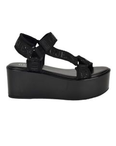 GUESS OLIVES סנדלי פלטפורמה עם רצועות לנשים