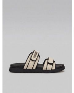 GUESS TEALL5 כפכפי נשים